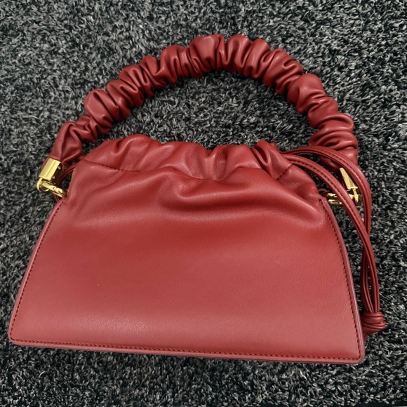 Sinbono vegan leather shoulder bag - Picture 10 of 16